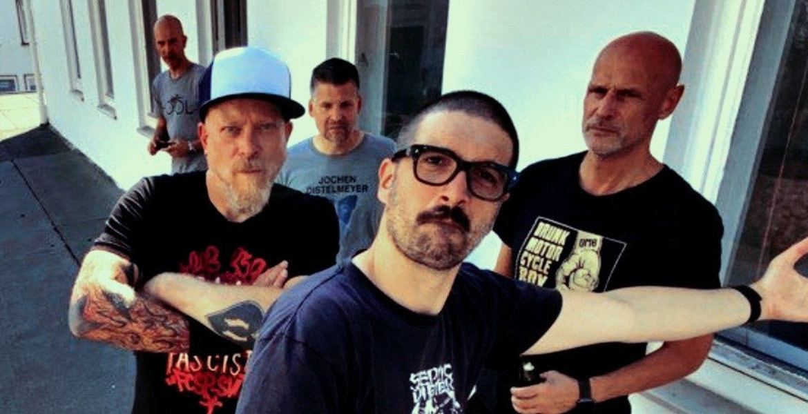 Tickets Drunk Motorcycle Boy + Raskolnikoff, prästentiert von thirsty & miserable in Berlin