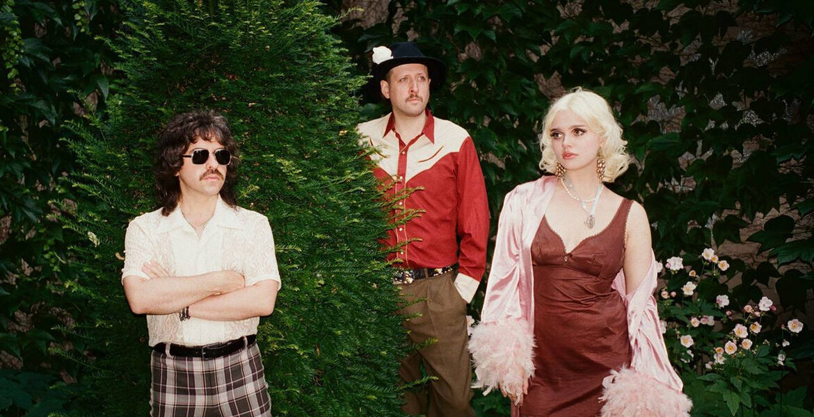 Tickets ANGELIC MILK (garage-pop, bln), + MERCEDES & MARXX (post-punk post-pop, bln) in Berlin